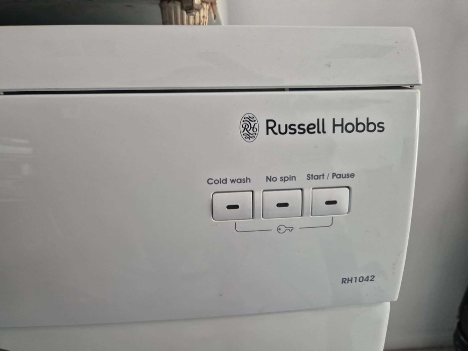 Пералня Russell Hobbs