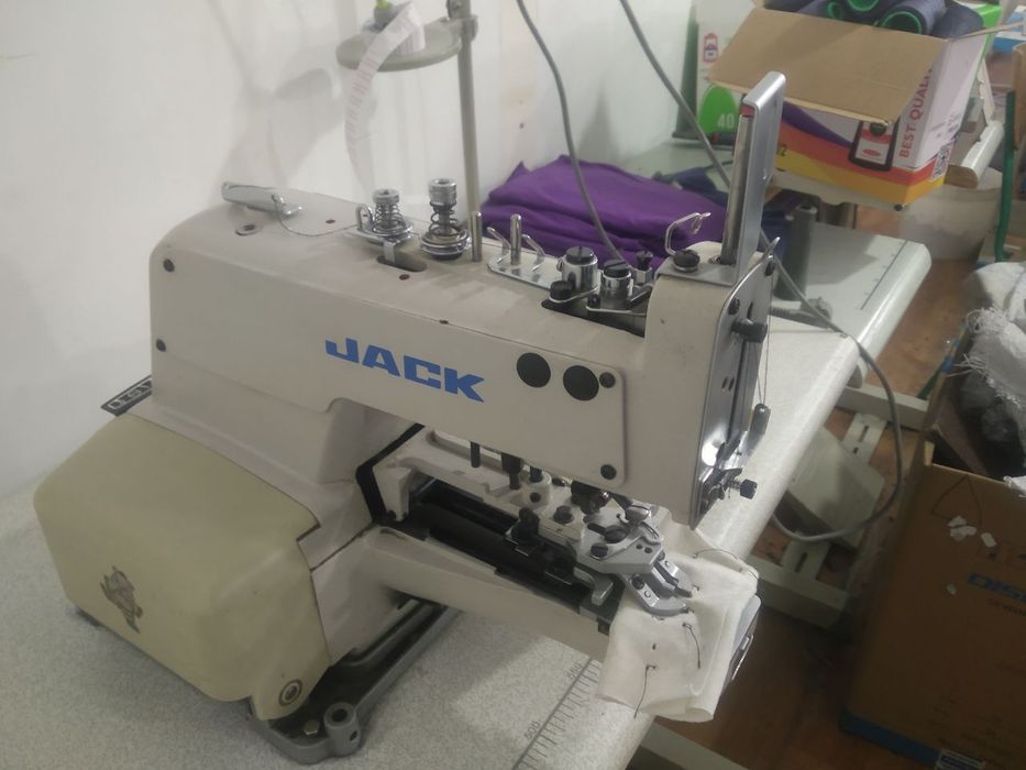 Жек тикув мошиналари  сотилади .