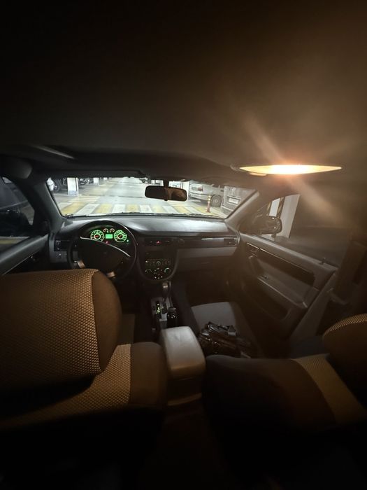 Жентра. Аатомат. 2023 йил. 49000 пробэг. Холати  зур.