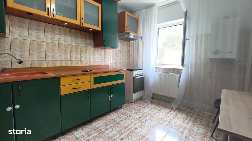 Apartament 3 camere, 2 bai in Deva, zona Zarandului- Piata Centrala