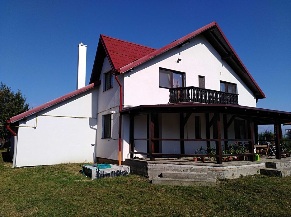 Vand casa 5 cam./3 bai/1800mp