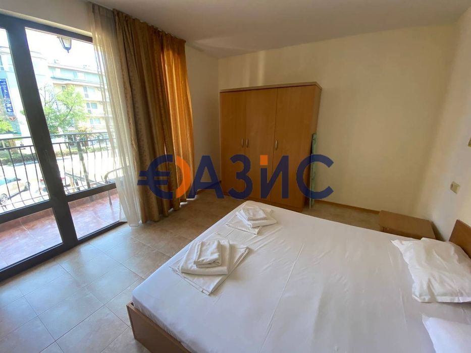 Продава се Тристаен апартамент в к.к. Слънчев бряг - 87 кв.м за 680 €/кв.м - Снимка #7