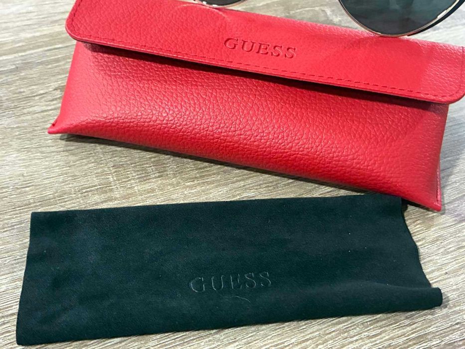 Слънчеви очила Guess
