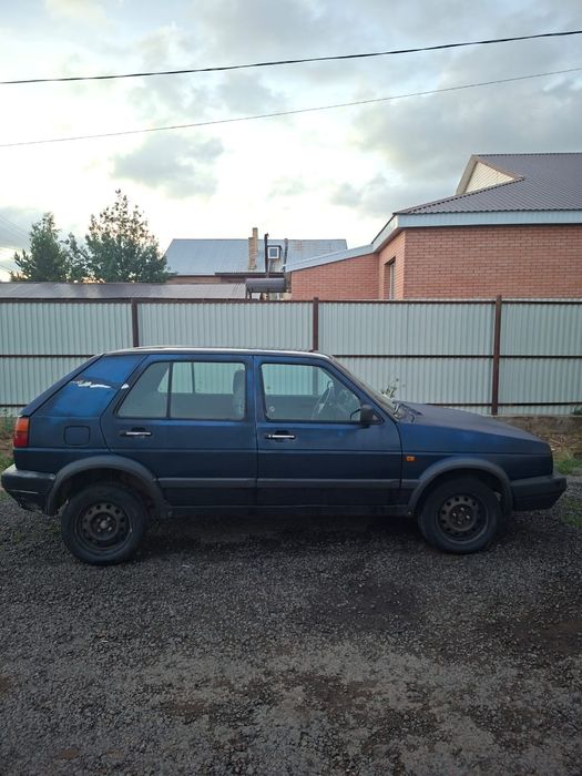 Продаётся автомобиль Гольф-2, 1992