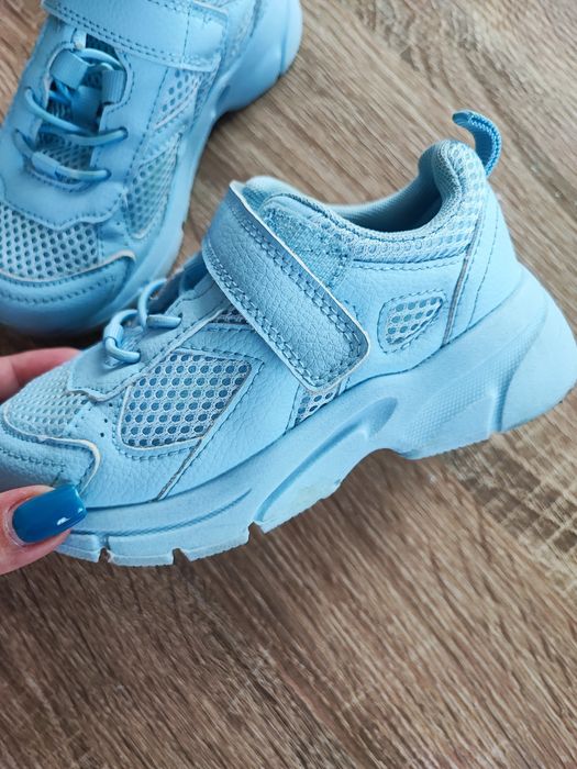 Маратонки на H&M 27 номер