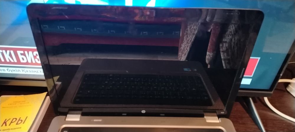 Ноутбук продам или обмен на самсунг смартфон