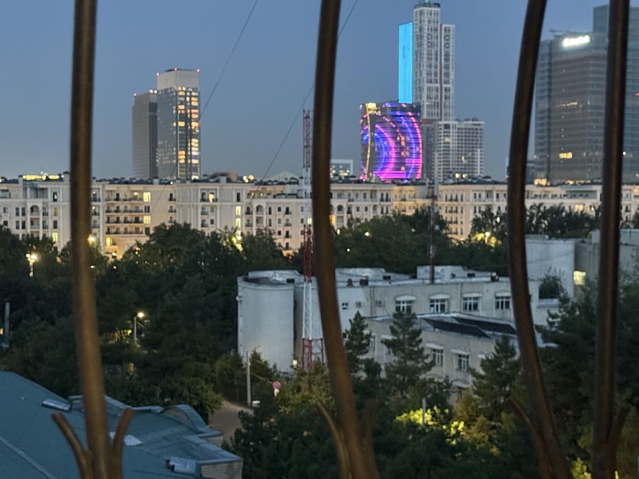 Qoratosh 3 xona - 8 etaj