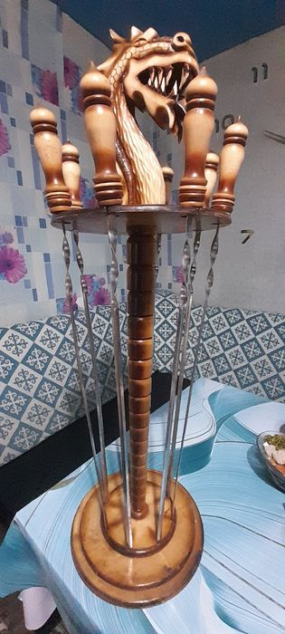 Шампуры с подставкой дракон.