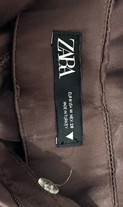 Коричневые брюки из Zara