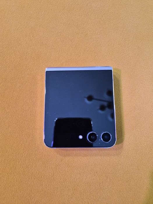 Samsung Galaxy z flip 5
