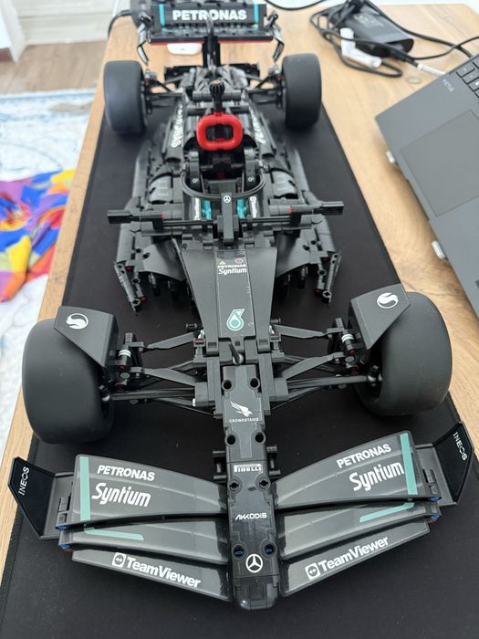 LEGO / Лего Конструктор реплика LEGO Technic в собранном виде