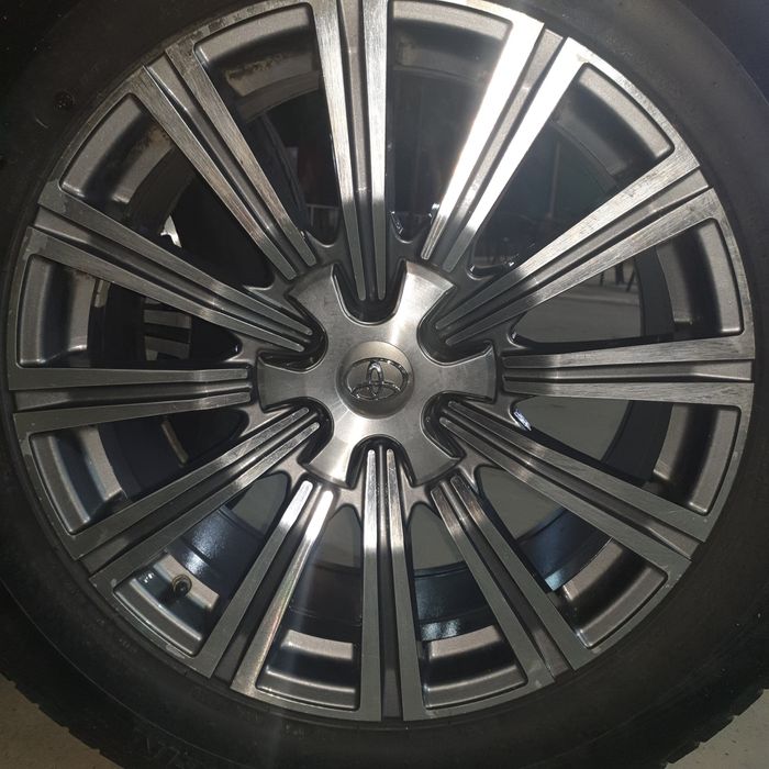 Toyota дискбалон 22раз1900$-20 раз 1000$  ҳолати янги, 3комплект