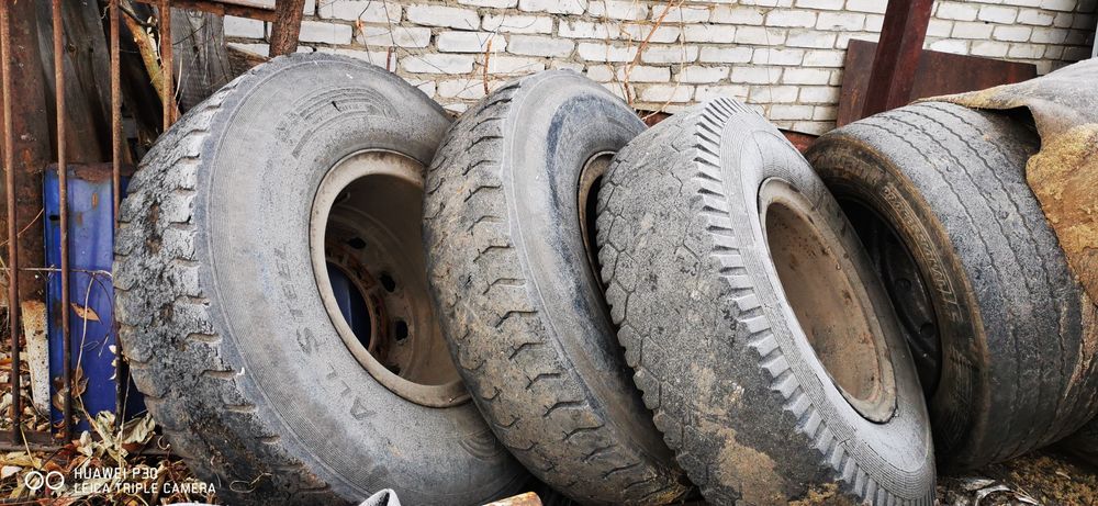 Продам шины с дискоми