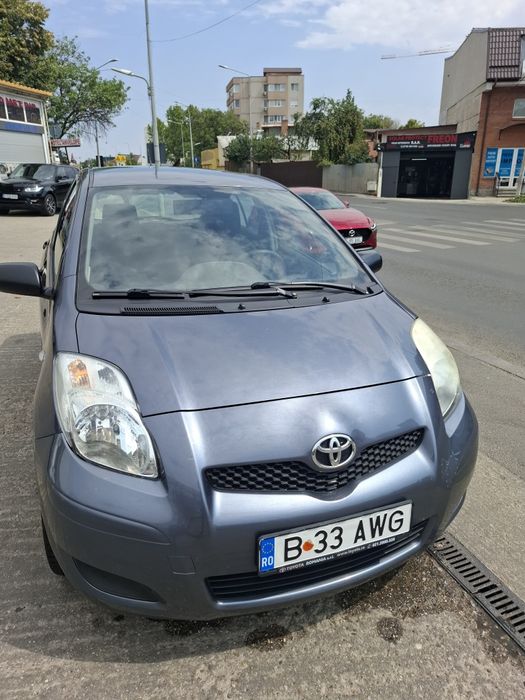 Toyota Yaris Benzină 101 cp