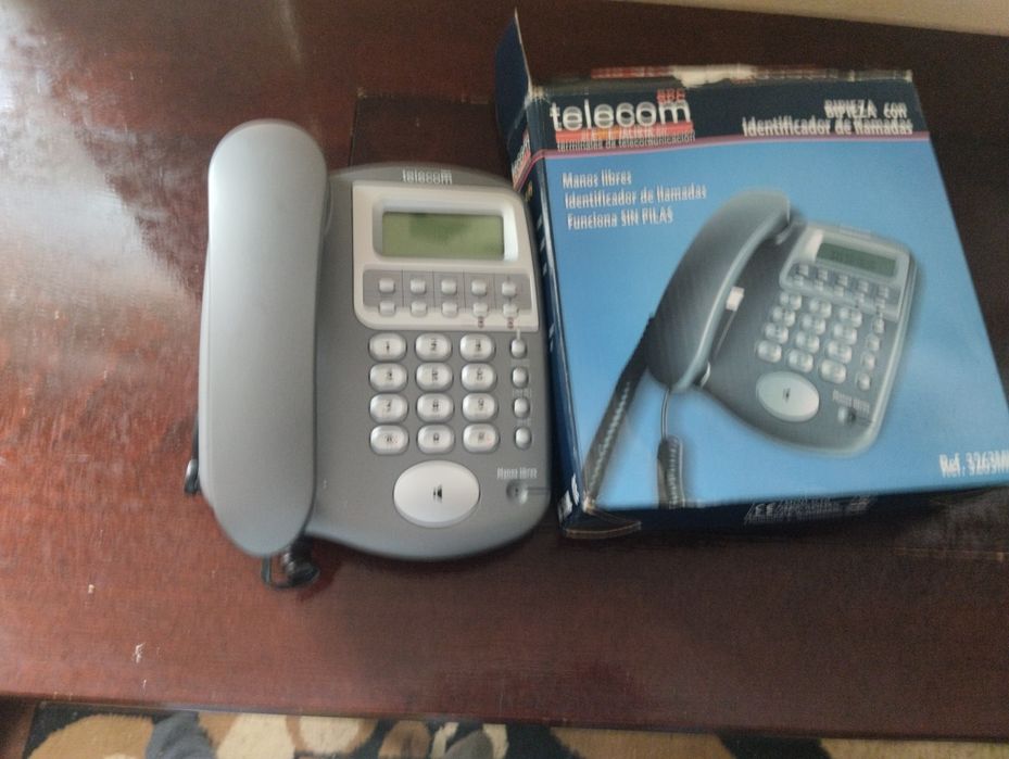 Telefon fix de vânzare