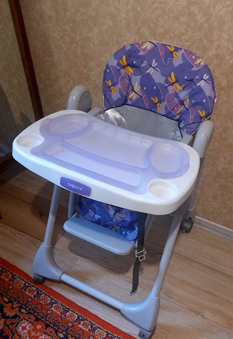 Стульчик для кормления ребенка
