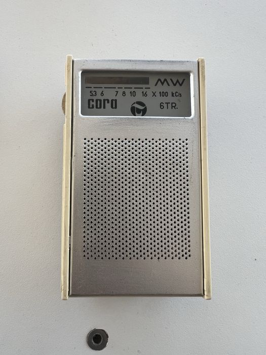 DE VANZARE  RADIO CORA perfect fumctional