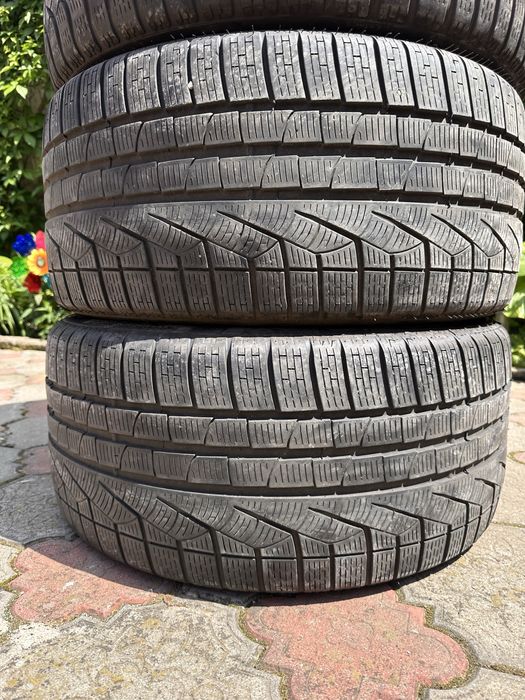 Anvelope Pirelli 275/35/20 cu 245/40/20 dot 2025