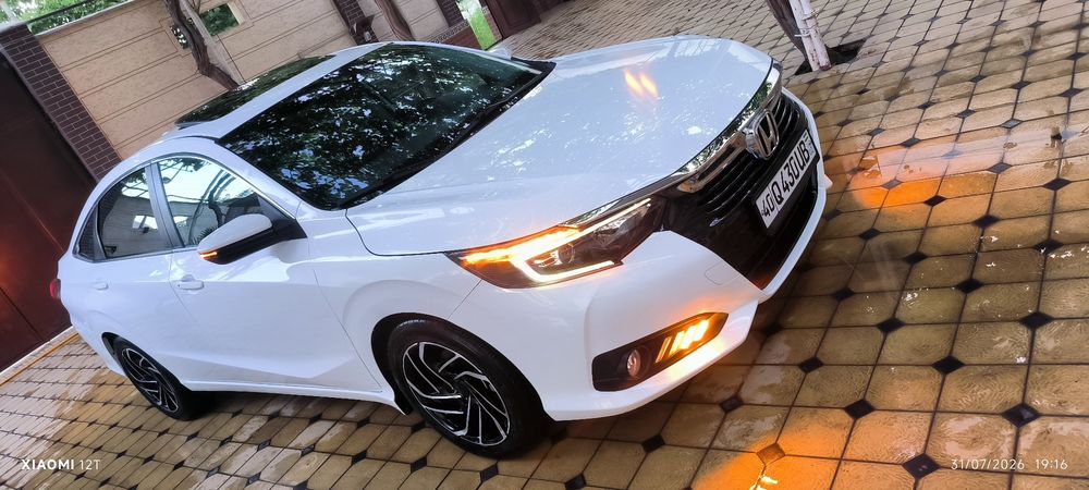 Yaxshilab oʻqing Honda gredir 2023 yili 48000 yurgan
