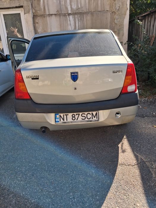 Vând Dacia Logan 1.4 MPI Laureate – Unic Proprietar – 150.340 km – Aer Condiționat