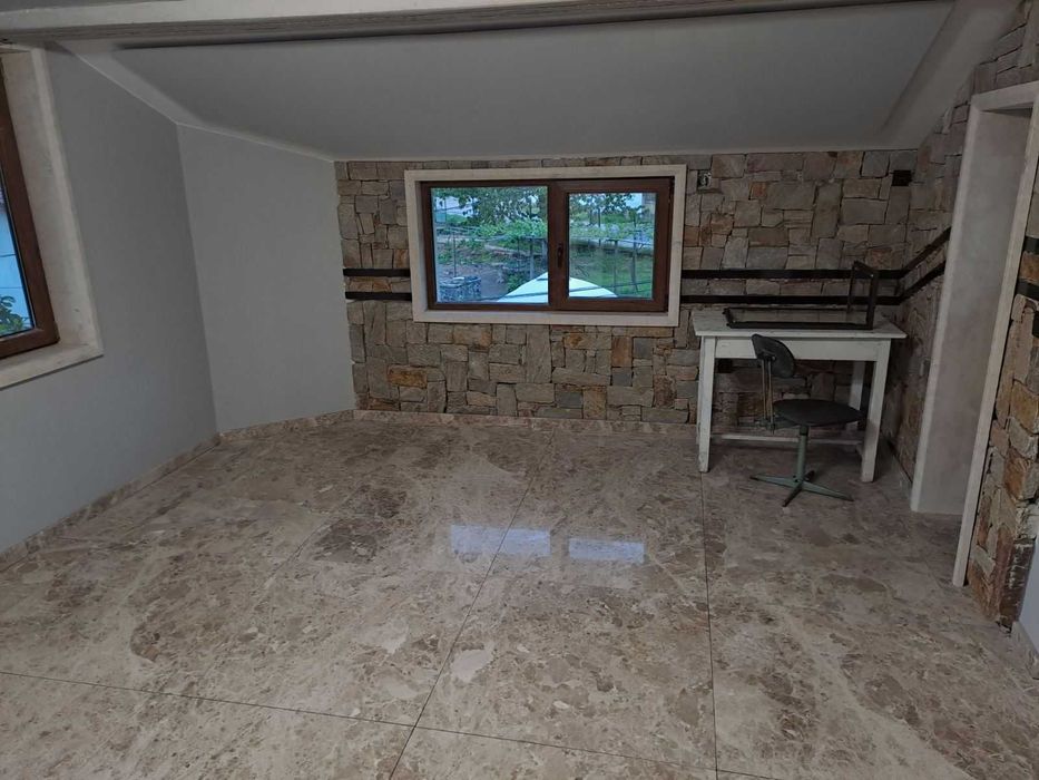 Мрамор "Мокачино"  первази - 30 лв./л.м - с фаска и водобран