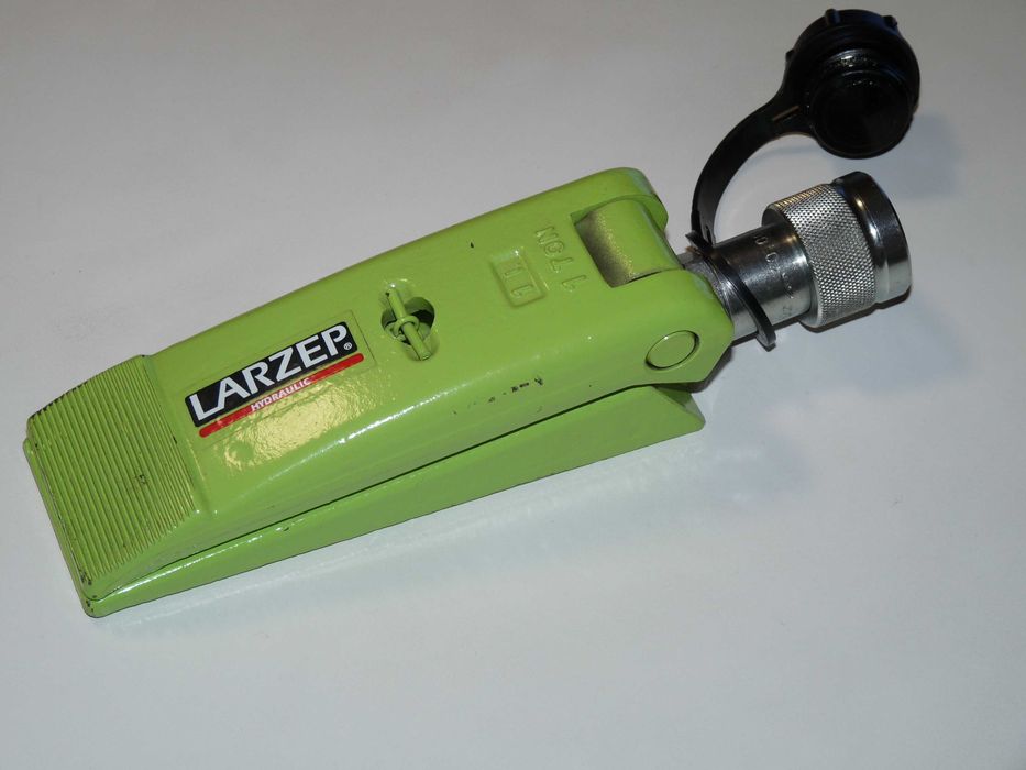 Despartitor hidraulic 1 To 700 bar