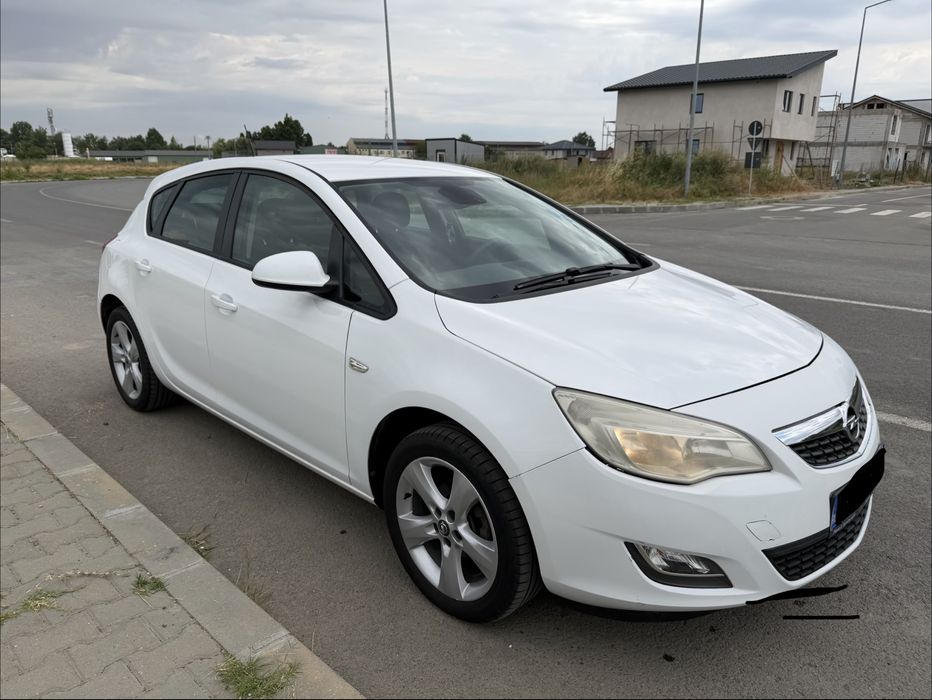 OPEL Astra 2011 — imagine 2