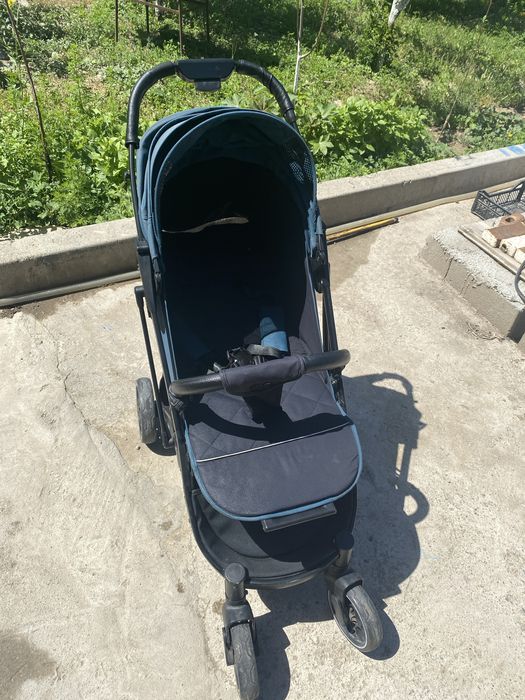 Продам коляску б/у 20000