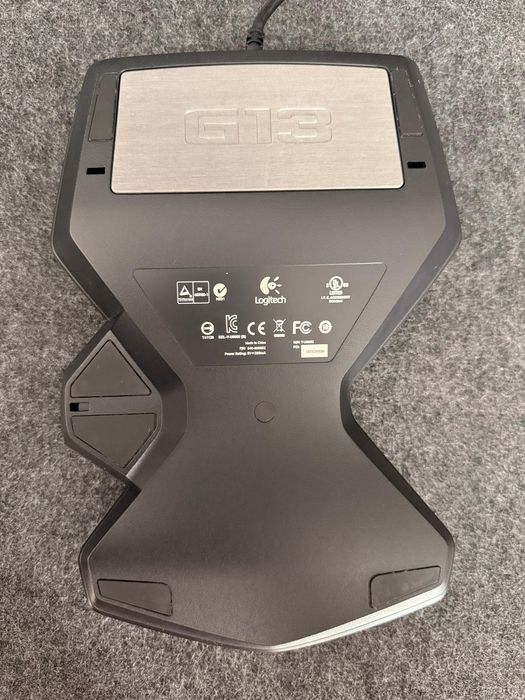 Logitech G13 Advanced Gameboard – keypad gaming programabil cu LCD