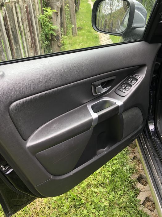 Volvo XC 90  7 locuri D5