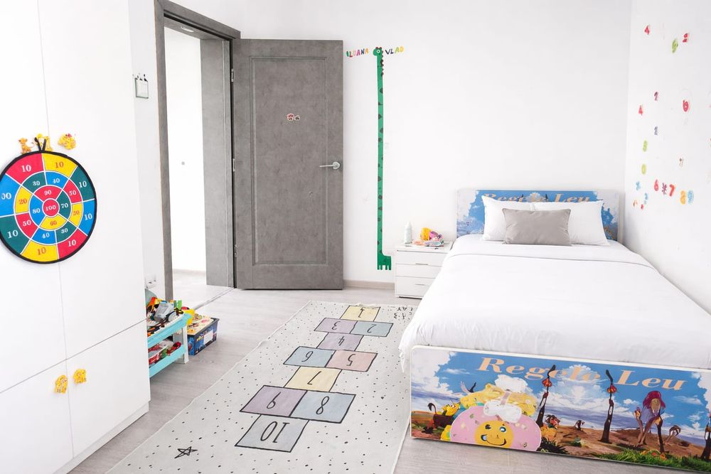 Proprietar vând apartament 3 camere Bulevardul  Bucuresti