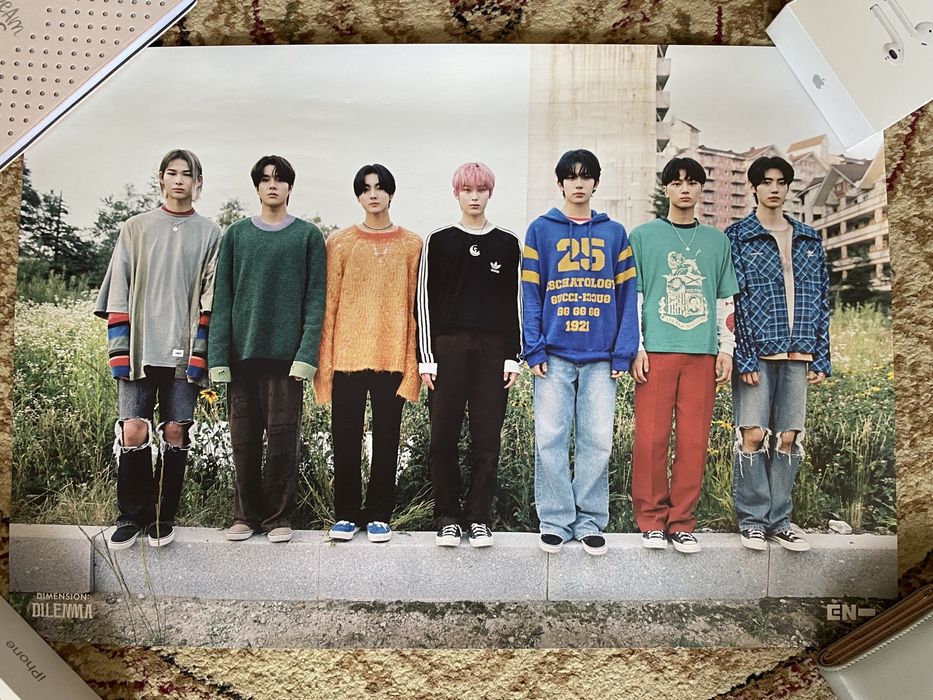 карты и альбомы enhypen