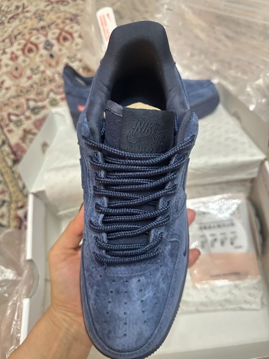 Новые кроссовки Nike Airmax Supreme