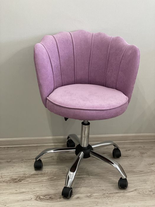 Стул лавандовый ракушка