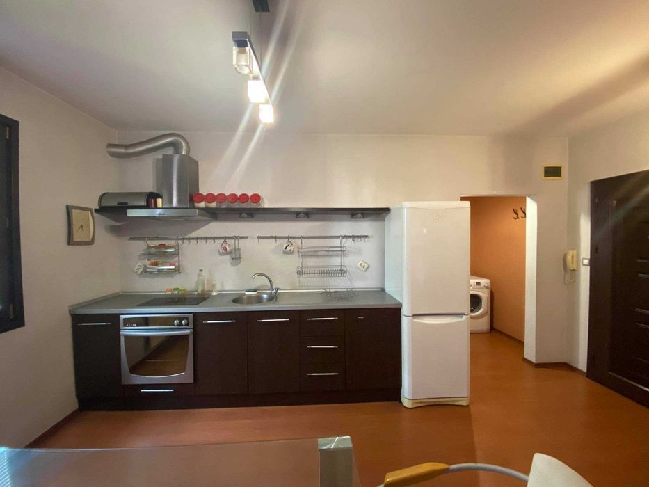 Дава се под наем Тристаен апартамент в Бургас, Славейков - 70 кв.м за 255 € - Снимка #7