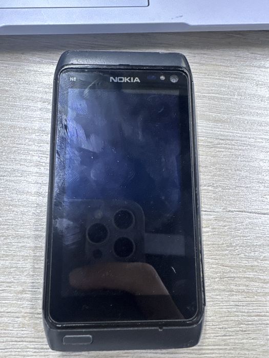 Nokia N8 aybi yo