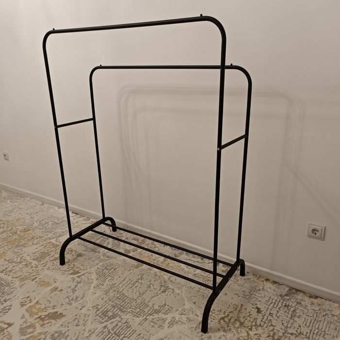 Вешалка напольная для одежды
