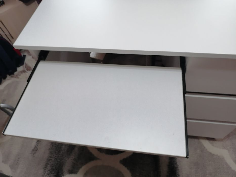 Продам парты офисные