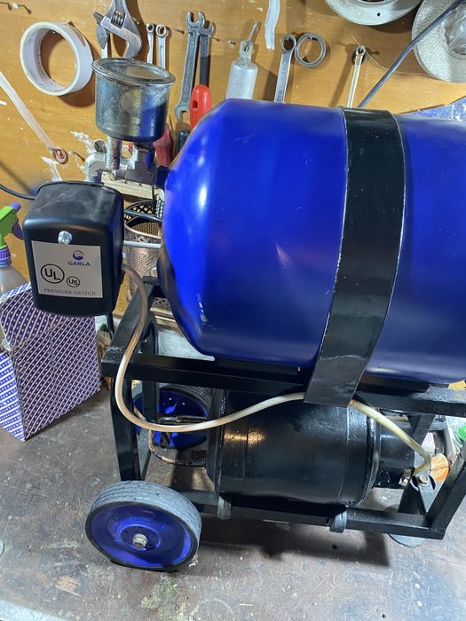 Компрессор сатылады