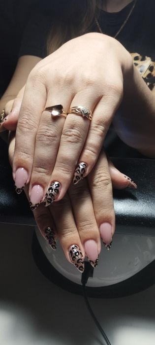 Маникюр  Педикюр 12 лет стаж