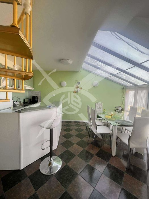 Етаж от къща - м-т Ален мак - 104248