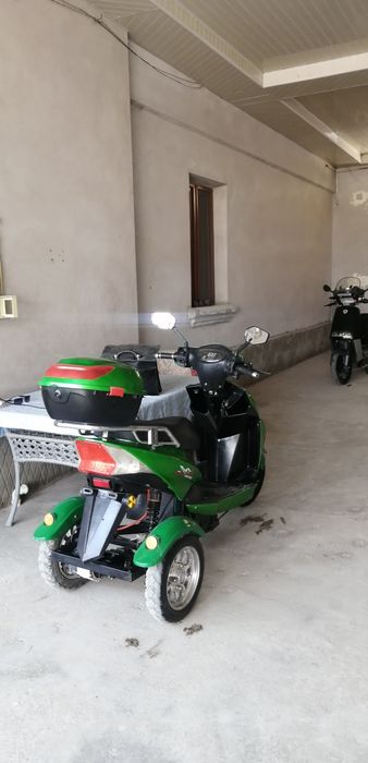 Электроскутор вездеход