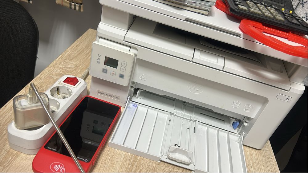 Принтер HP laserjet PRO 130a