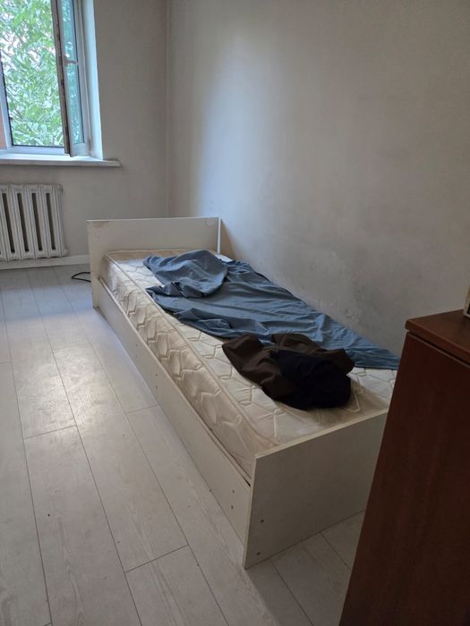 Продам кровать б/у