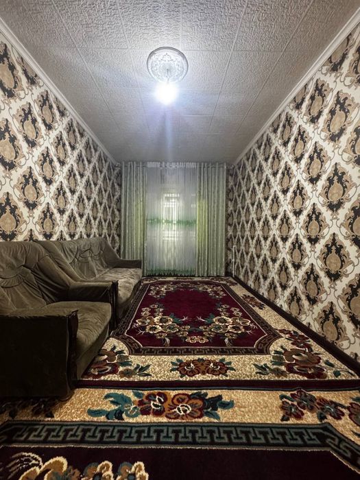 Чирчик шахар 8 м/р 3х Нархи 43.000$ Бош толов ва паспорт бн Ипотека