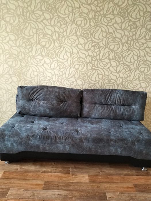 Продам диван в хорошем состоянии
