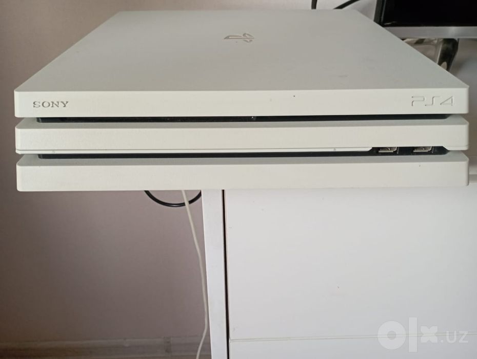 Playstation ps4 pro