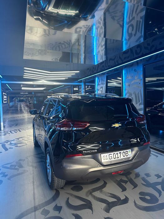 Tracker 2 LTZ 2022 dekabr ideal holatda