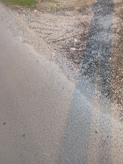 Maktab.bohicha.doʻkonlar.bor