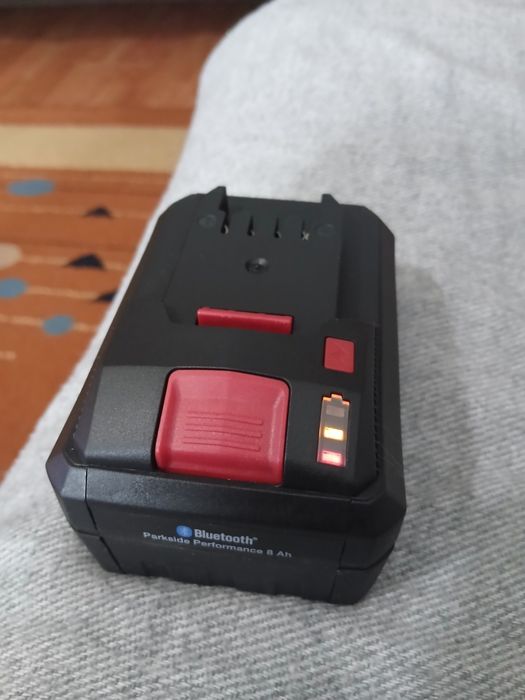Acumulator parkside smart